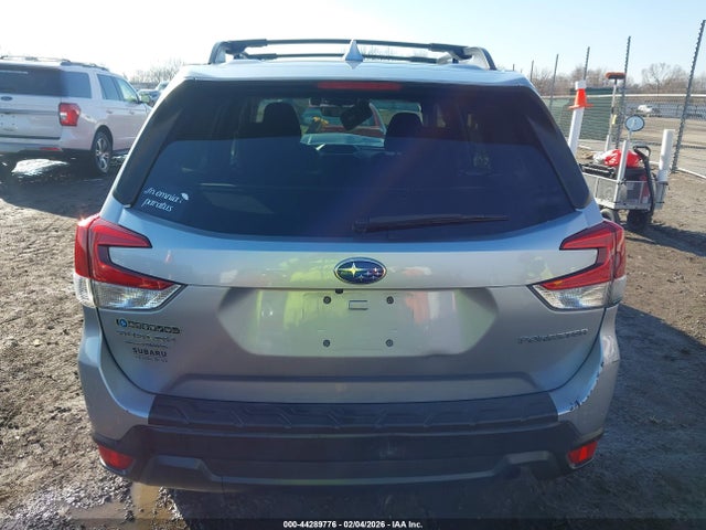 44289776 :رقم المزاد ، JF2SKAJC7LH532936 vin ، 2020 Subaru Forester Premium مزاد بيع