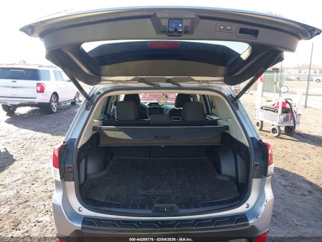 44289776 :رقم المزاد ، JF2SKAJC7LH532936 vin ، 2020 Subaru Forester Premium مزاد بيع