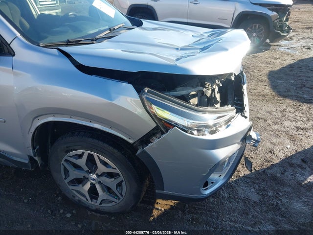44289776 :رقم المزاد ، JF2SKAJC7LH532936 vin ، 2020 Subaru Forester Premium مزاد بيع