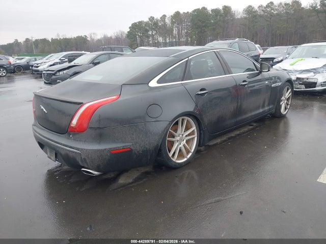 2012 JAGUAR XJ SAJWA1CB0CLV37935 Photo 3