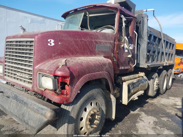 Продаж на аукціоні авто 2011 Mack 600 Chu600, vin: 1M1AN09Y4BM007379, номер лоту: 44289801