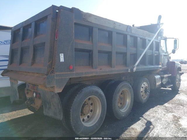 Продаж на аукціоні авто 2011 Mack 600 Chu600, vin: 1M1AN09Y4BM007379, номер лоту: 44289801