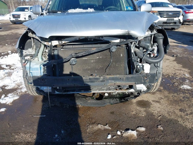 2007 TOYOTA RAV4 JTMBD32V775057705 Photo 5