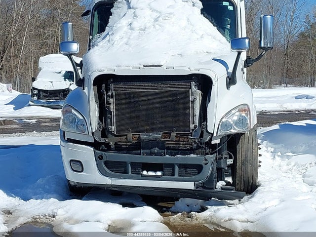 Продажа на аукционе авто 2009 Freightliner Cascadia 125, vin: 1FUJGLDR79LAC0856, номер лота: 44289825