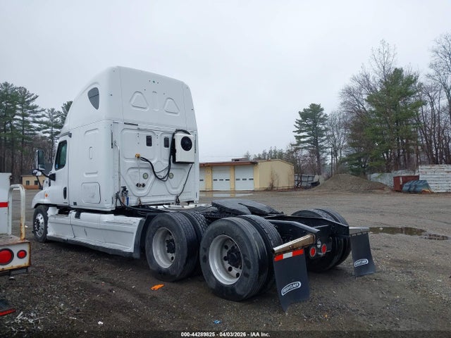 Продажа на аукционе авто 2009 Freightliner Cascadia 125, vin: 1FUJGLDR79LAC0856, номер лота: 44289825