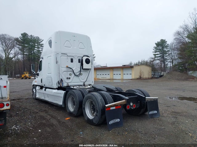 Продажа на аукционе авто 2009 Freightliner Cascadia 125, vin: 1FUJGLDR79LAC0856, номер лота: 44289825