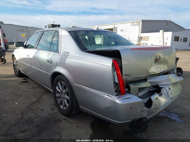 2009 CADILLAC DTS 1G6KD57Y19U121425 Photo 2