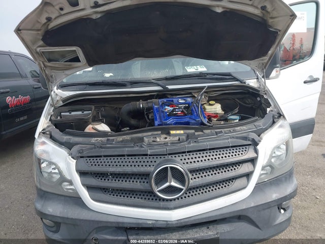 Mercedes-Benz Sprinter 3500 High Roof 2015 WD3PF4CC5F5956025 Image 9