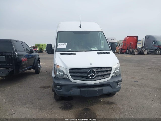 Mercedes-Benz Sprinter 3500 High Roof 2015 WD3PF4CC5F5956025 Image 15