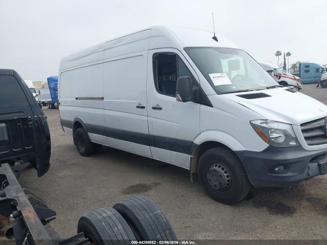 Mercedes-Benz Sprinter 3500 High Roof 2015 WD3PF4CC5F5956025 Image 16