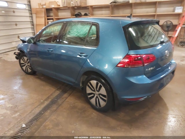 2016 VOLKSWAGEN E-GOLF WVWKP7AU0GW915808 Photo 2