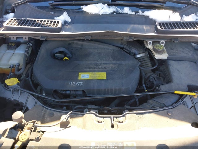 1FMCU0GX8EUB38143 Ford ESCAPE SE
