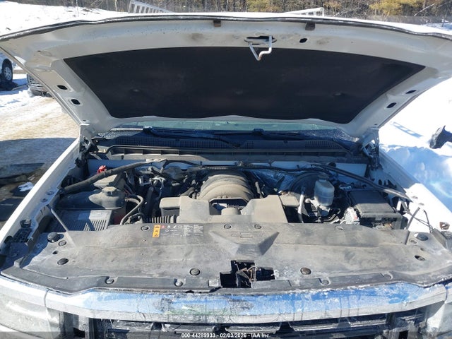 1GCNKNEC1JZ272277 Chevrolet Silverado 1500 Wt