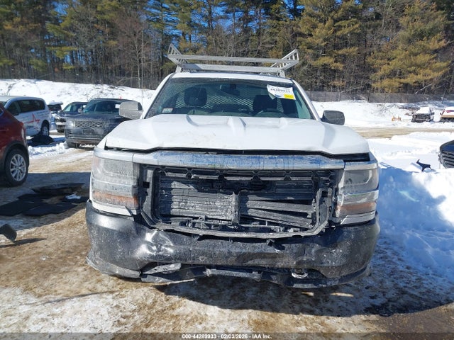 1GCNKNEC1JZ272277 Chevrolet Silverado 1500 Wt