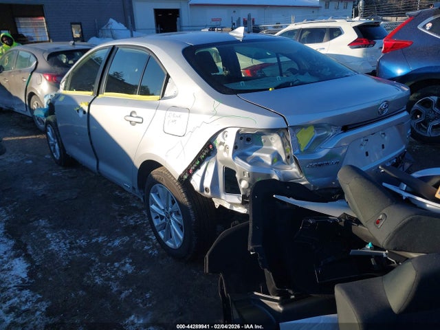 2026 TOYOTA COROLLA HYBRID JTDBDMHE8T3029205 Photo 2