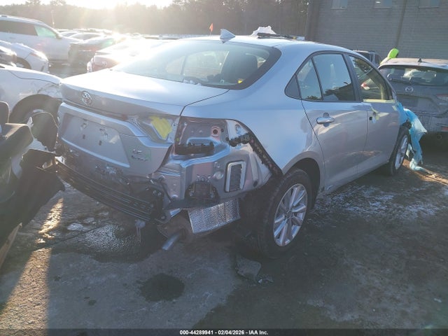 2026 TOYOTA COROLLA HYBRID JTDBDMHE8T3029205 Photo 3