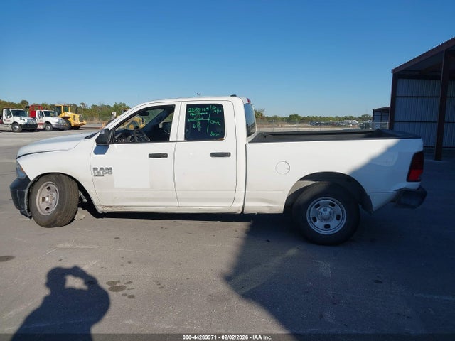 Продажа на аукционе авто 2023 Ram 1500 Classic Tradesman  4x2 6'4 Box, vin: 1C6RR6FG4PS592948, номер лота: 44289971