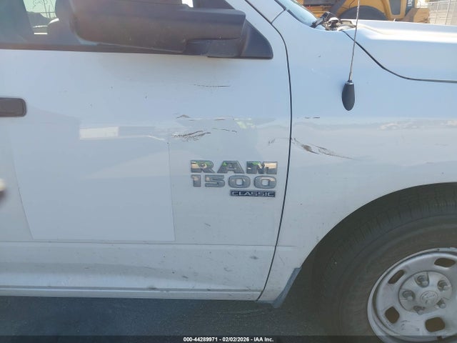 Продажа на аукционе авто 2023 Ram 1500 Classic Tradesman  4x2 6'4 Box, vin: 1C6RR6FG4PS592948, номер лота: 44289971