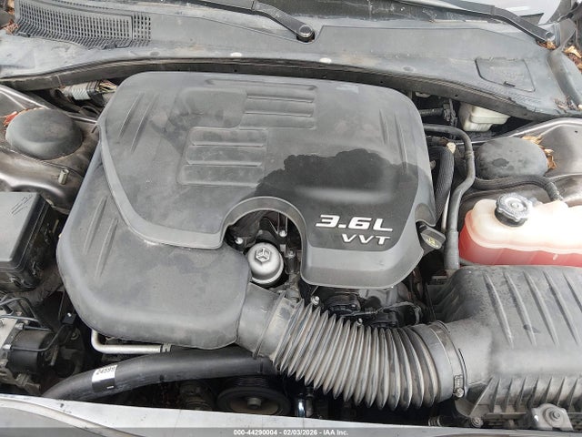 Aukcja sprzedaży 2014 Chrysler 300 300s, vin: 2C3CCABG0EH221867, numer aukcji: 44290004