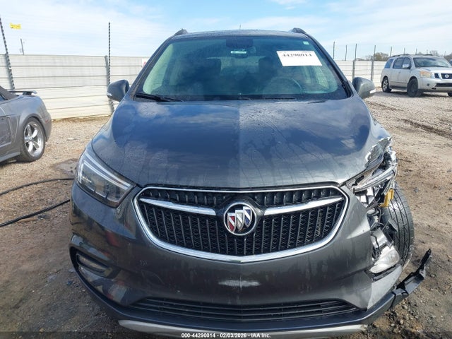 44290014 :رقم المزاد ، KL4CJCSB5JB531933 vin ، 2018 Buick Encore Essence مزاد بيع
