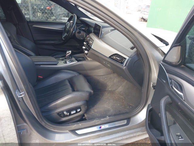 2019 BMW M5 WBSJF0C57KB446933 Photo 4