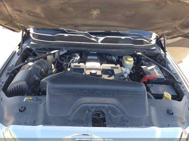 3C63RRGLXLG247170 RAM 3500 Tradesman 4x4 8&#039; Box