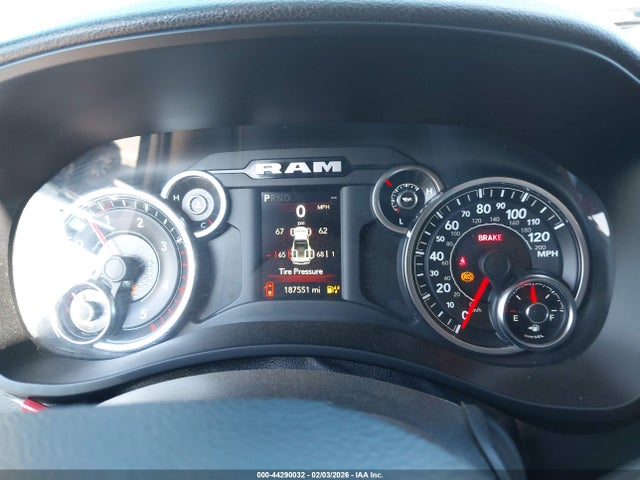 3C63RRGLXLG247170 RAM 3500 Tradesman 4x4 8&#039; Box