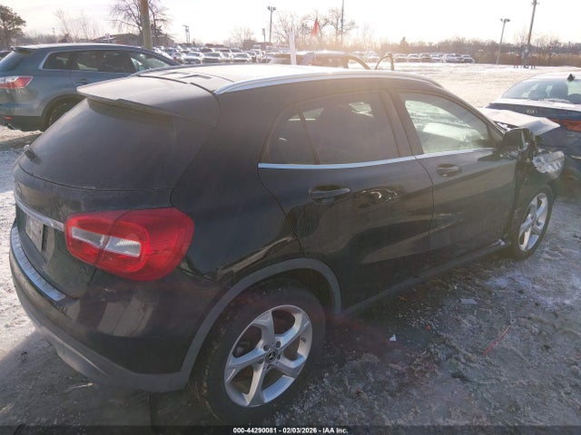 2018 Mercedes-benz Gla 250 მანქანა იყიდება აუქციონზე, vin: WDCTG4EB9JJ384506, აუქციონის ნომერი: 44290081