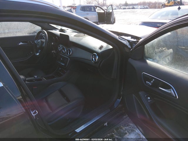 2018 Mercedes-benz Gla 250 მანქანა იყიდება აუქციონზე, vin: WDCTG4EB9JJ384506, აუქციონის ნომერი: 44290081