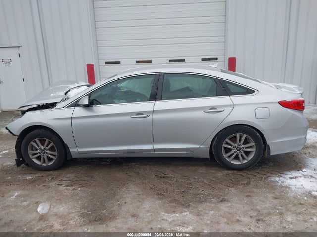 44290094 :رقم المزاد ، 5NPE24AF7FH229121 vin ، 2015 Hyundai Sonata Se مزاد بيع