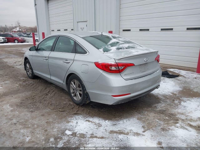 44290094 :رقم المزاد ، 5NPE24AF7FH229121 vin ، 2015 Hyundai Sonata Se مزاد بيع