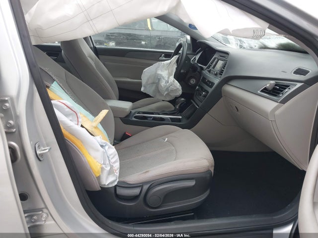 44290094 :رقم المزاد ، 5NPE24AF7FH229121 vin ، 2015 Hyundai Sonata Se مزاد بيع