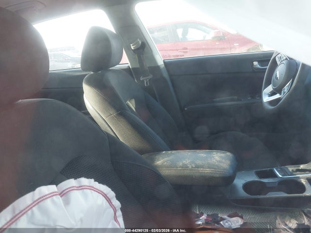 5XXGT4L30LG381211 KIA Optima Lx