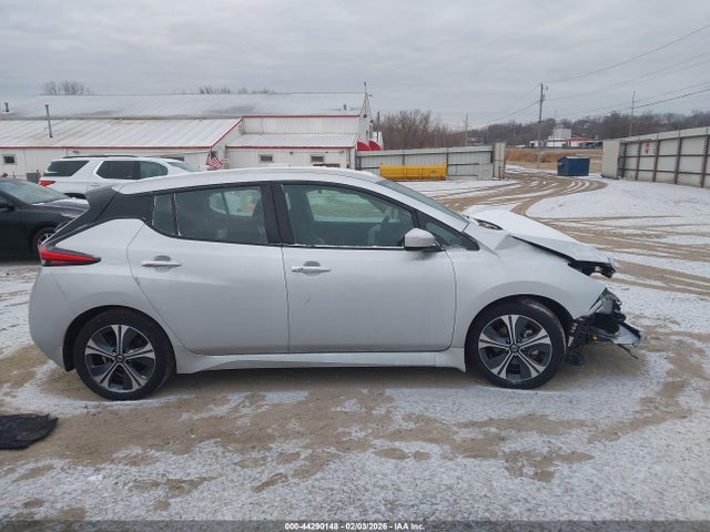 1N4AZ1CV5NC550622 Nissan Leaf Sv 40 Kwh