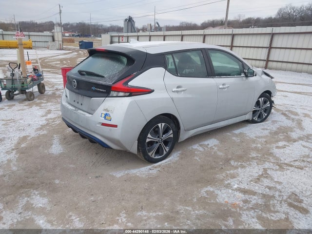 2022 NISSAN LEAF 1N4AZ1CV5NC550622 Photo 3