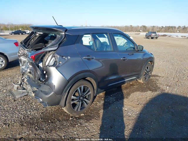 2020 NISSAN KICKS 3N1CP5DV8LL557020 Photo 3