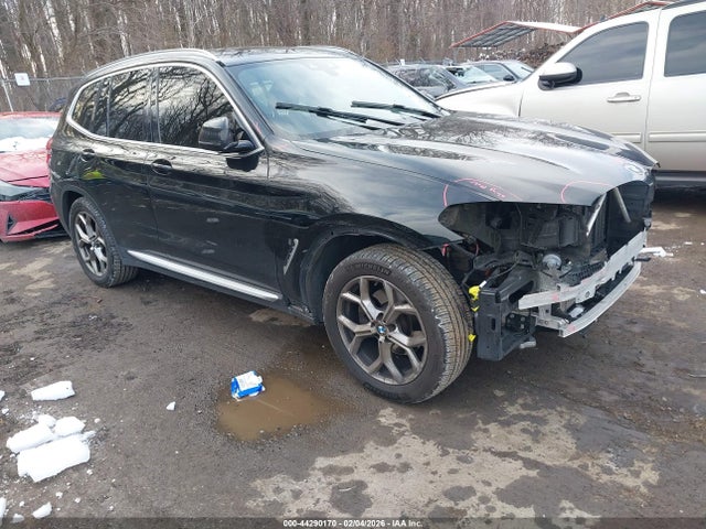 2021 BMW X3 5UXTY5C03M9E37525