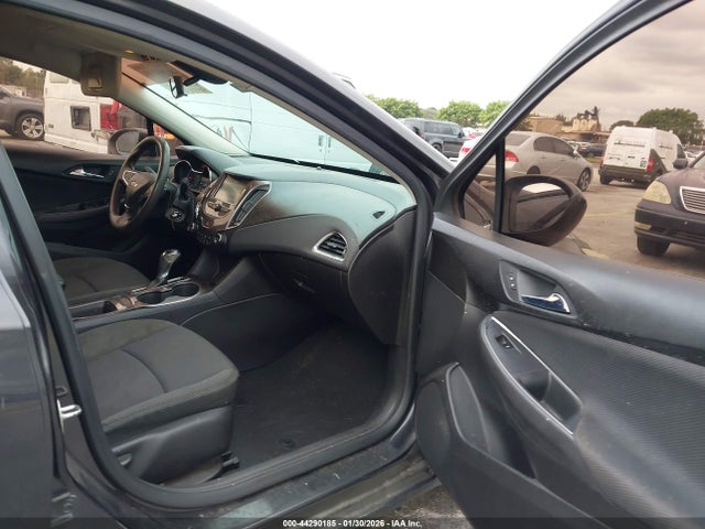 2016 CHEVROLET CRUZE 1G1BE5SMXG7275554 Photo 4