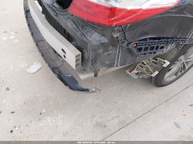 4T1BF1FK1GU181274 Toyota CAMRY SE