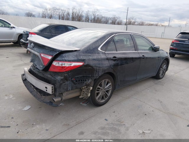 4T1BF1FK1GU181274 Toyota CAMRY SE