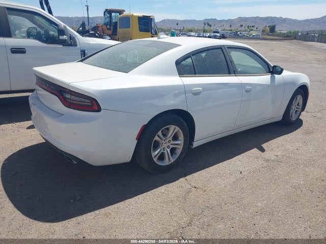 2C3CDXBG3PH569178 Dodge Charger Sxt