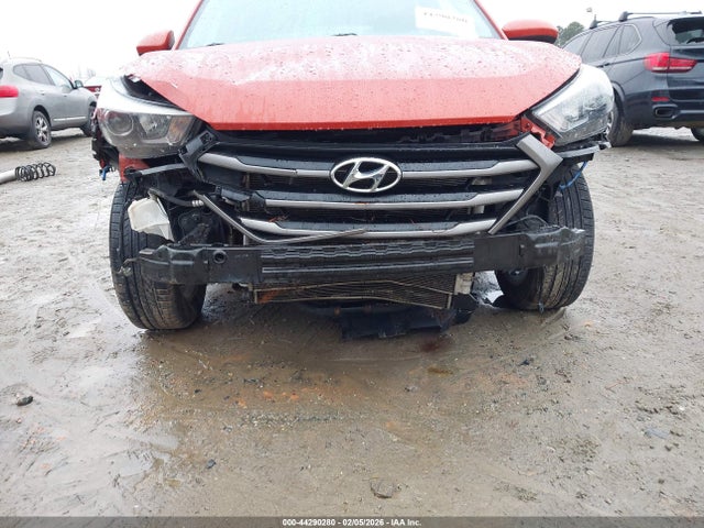 2016 Hyundai Tucson Se მანქანა იყიდება აუქციონზე, vin: KM8J3CA41GU094337, აუქციონის ნომერი: 44290280