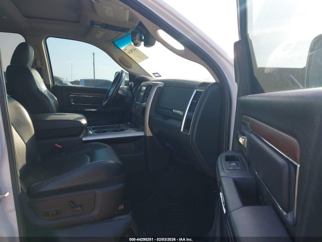 2016 RAM 2500 3C6UR5FJ7GG355412 Photo 4