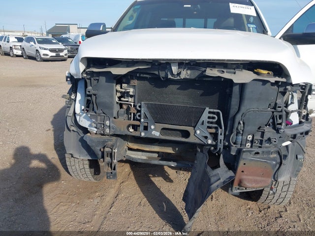 2016 RAM 2500 3C6UR5FJ7GG355412 Photo 5