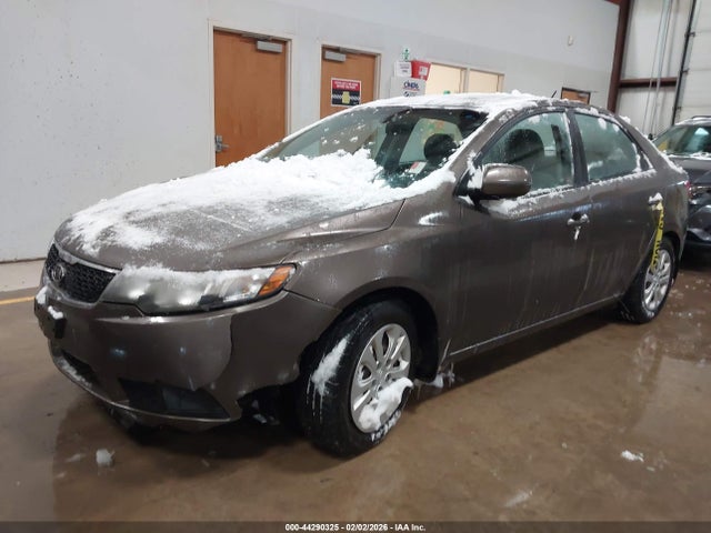 2013 KIA FORTE KNAFU4A26D5679767 Photo 1