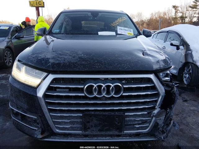 2019 Audi Q7 55 Premium მანქანა იყიდება აუქციონზე, vin: WA1LAAF78KD014951, აუქციონის ნომერი: 44290328