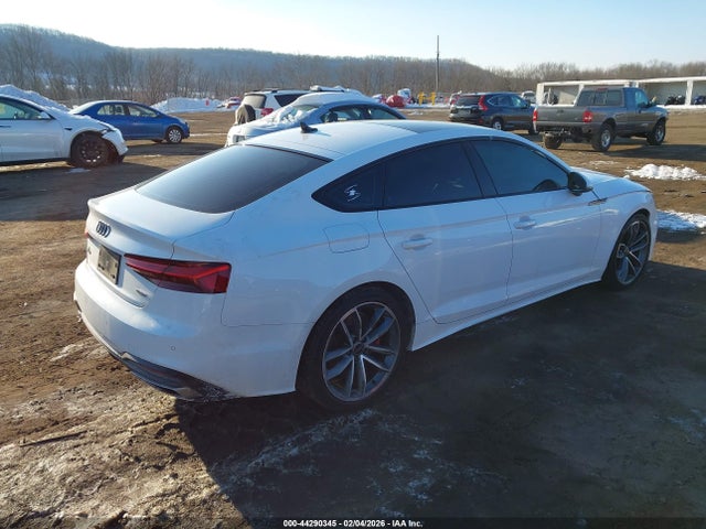 2024 AUDI A5 SPORTBACK WAUDACF50RA085235 Photo 3