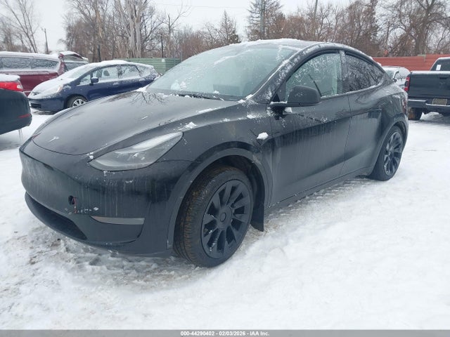 2024 TESLA MODEL Y 7SAYGDEE3RA237607 Photo 1
