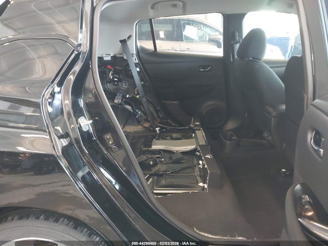 2022 NISSAN LEAF 1N4BZ1CV5NC563245 Photo 7