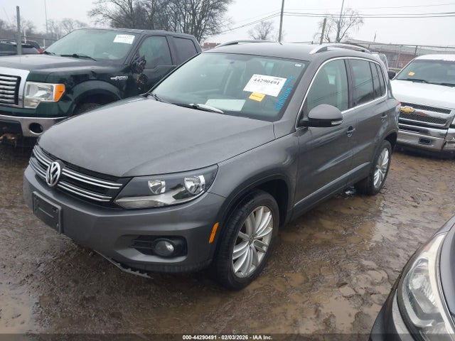 Продажа на аукционе авто 2012 Volkswagen Tiguan Se, vin: WVGAV7AX7CW003243, номер лота: 44290491
